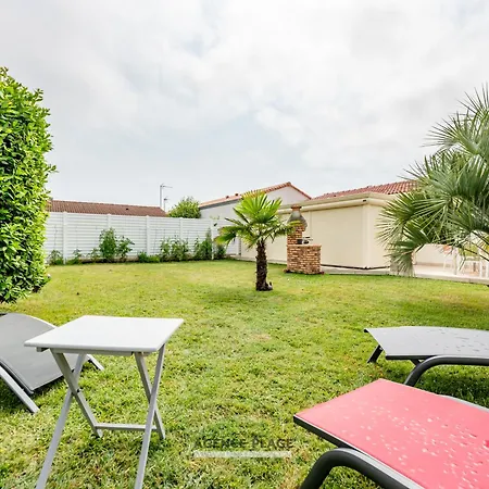 Maison 3 Aux Sables-d'olonne Avec Jardin Clos, Veranda Et Proche Commerces Et Plages. - Fr-1-197-576